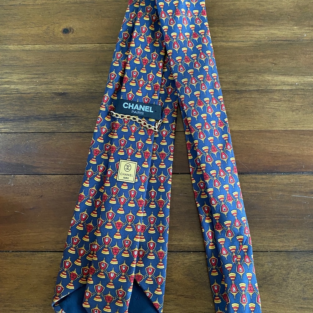 Chanel necktie 👔 Authentic